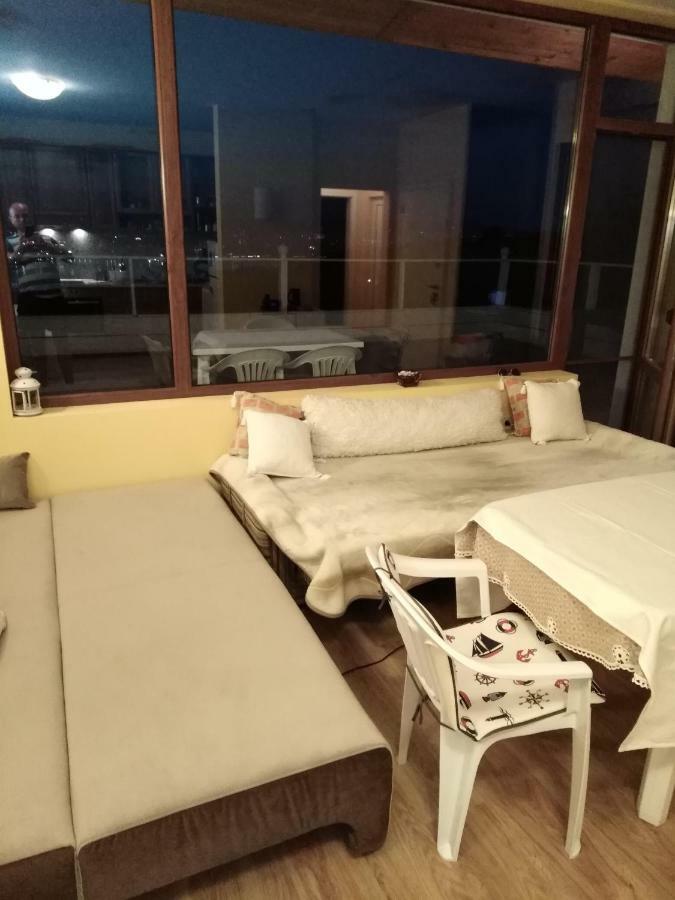 Apartament Zaliva Varna Habitación foto